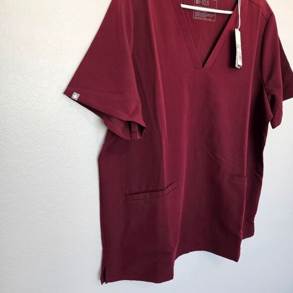 NWT Figs | Casma Three-Pocket Scrub Top In Burgundy, Womens XXL - Picture 5 of 7